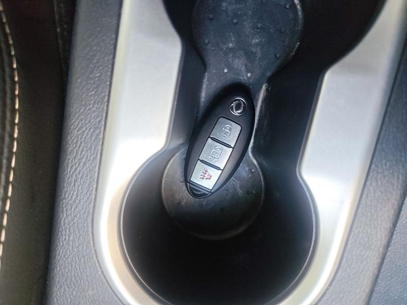 Dongfeng Rich 6 EV, 2023 — фото 10 из 12