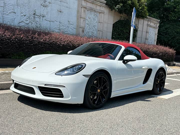 Porsche 718, 2024 — купить в Ижевске под ключ