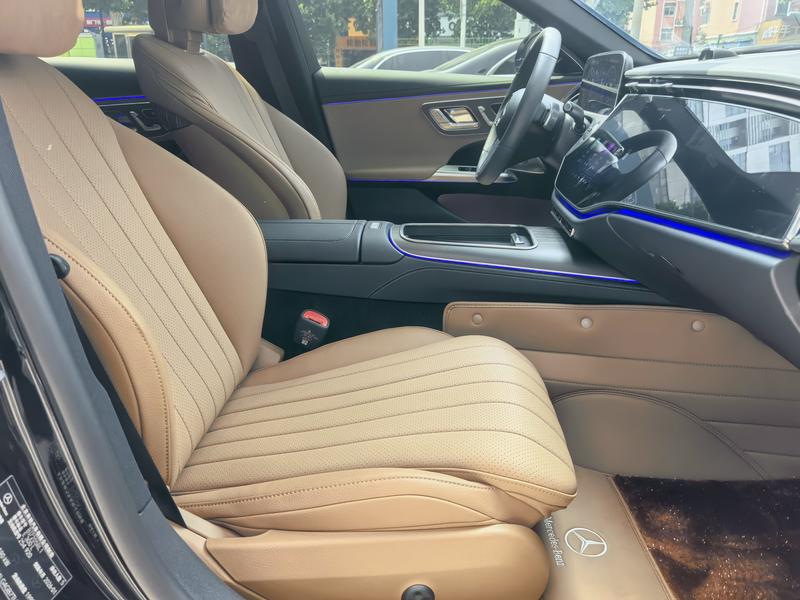 Mercedes-Benz E-Class, 2025 — фото 12 из 12