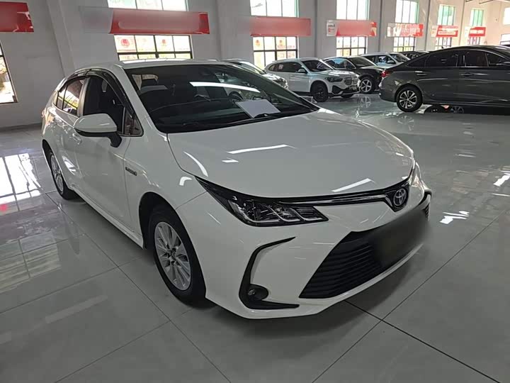 Toyota Corolla, 2022 — фото 4 из 9