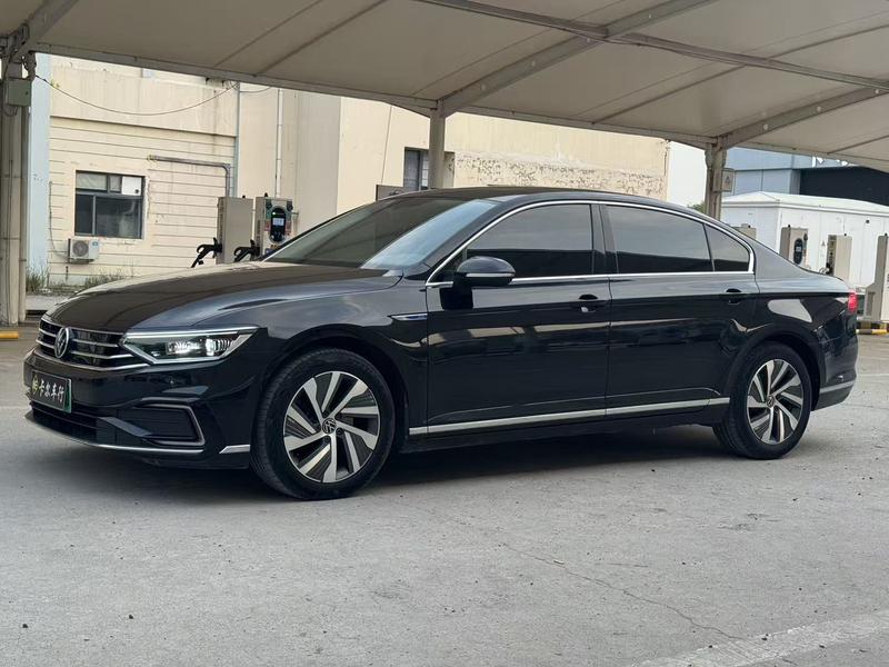 Volkswagen Magotan GTE Hybrid, 2023 — купить в Ижевске под ключ