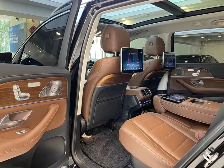Mercedes-Benz GLS-Class, 2024 — фото 9 из 12