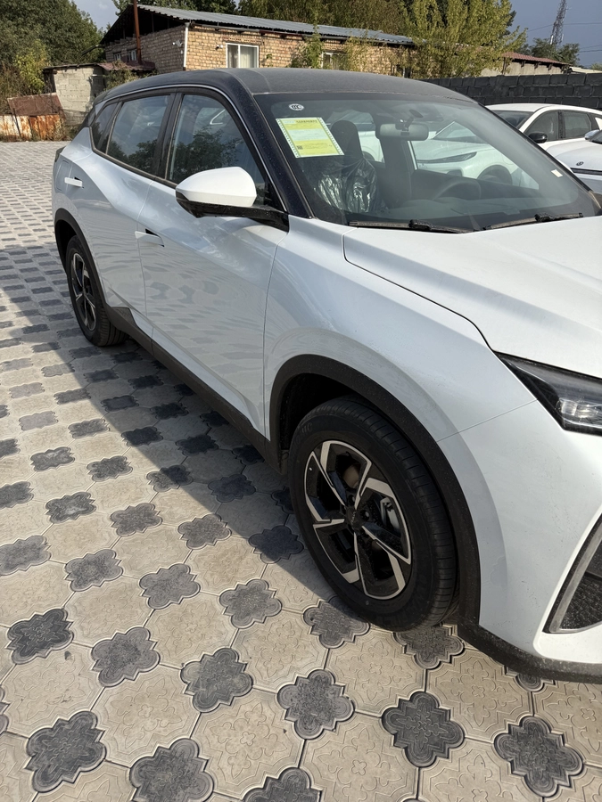 Dongfeng Aeolus L7, 2026 — фото 2 из 11