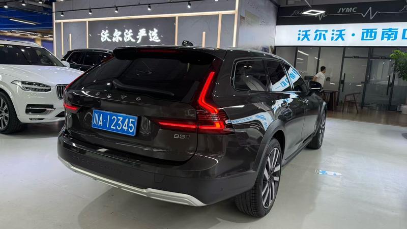 Volvo V90, 2024 — фото 3 из 7