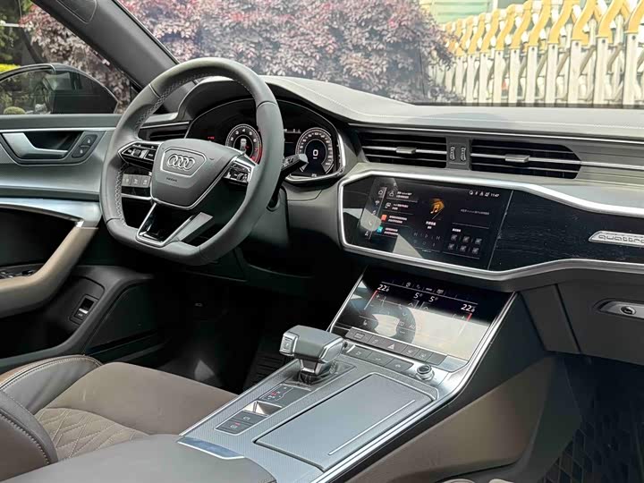 Audi A7L, 2022 — фото 7 из 9