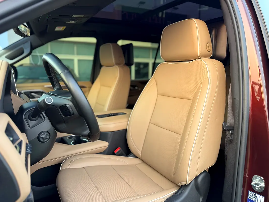 Chevrolet Tahoe, 2023 — фото 10 из 10