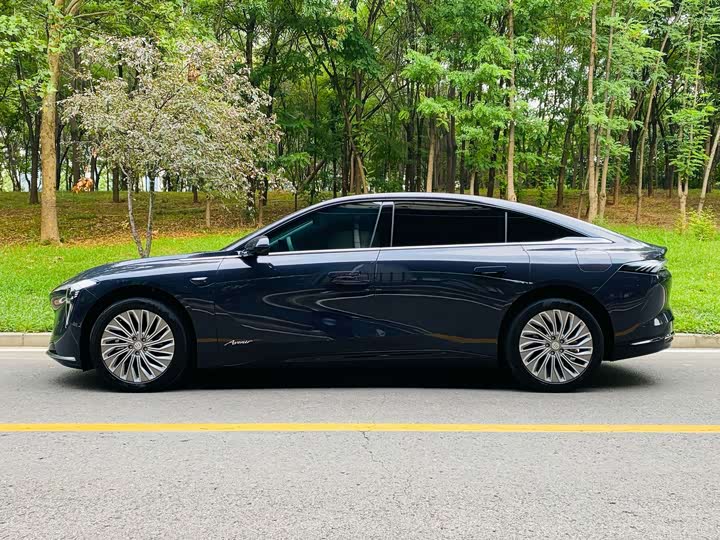 Buick Electra L7, 2025 — фото 3 из 9