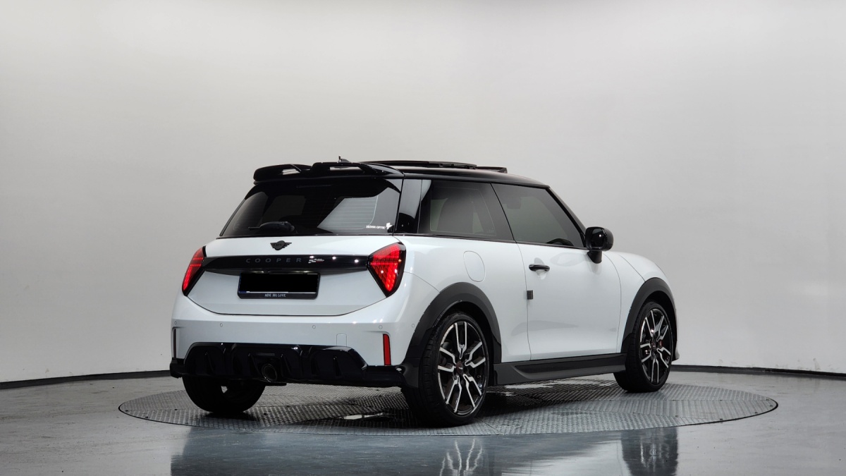 Mini Cooper, 2025 — фото 2 из 12