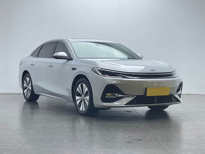 Geely Galaxy A7, 2025 — фото 3 из 9
