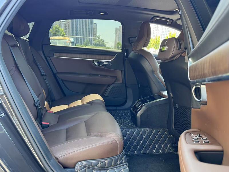Volvo S90, 2023 — фото 12 из 12