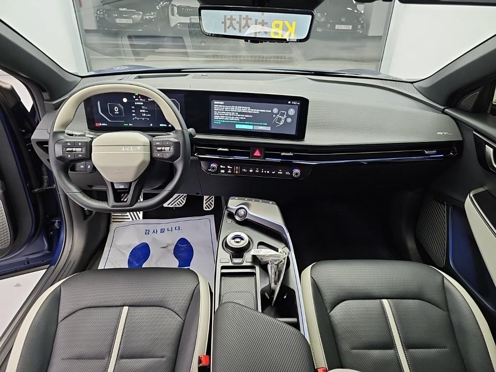 Kia EV6, 2025 — фото 6 из 12