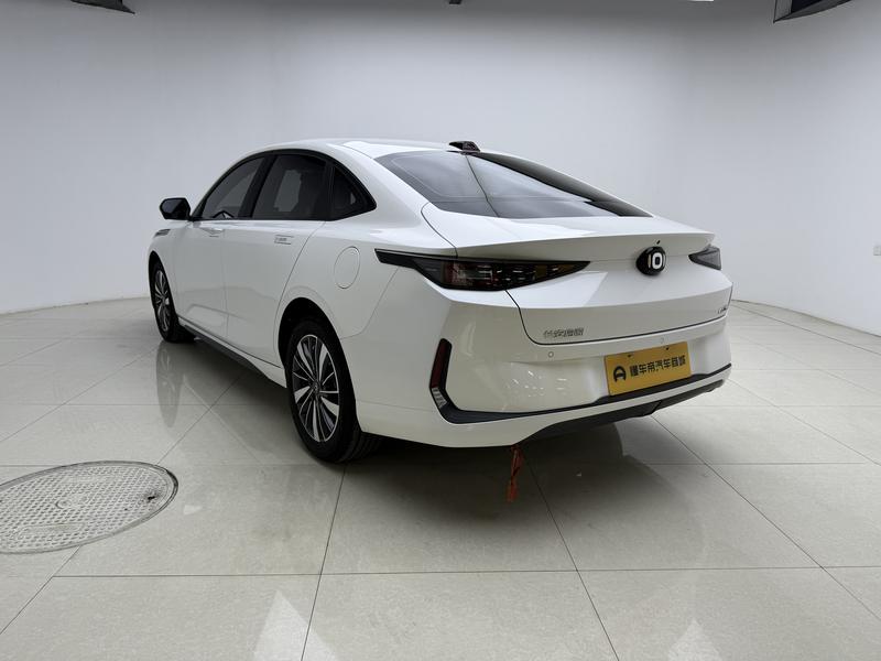 Changan Qiyuan (Nevo) A05, 2024 — фото 5 из 12