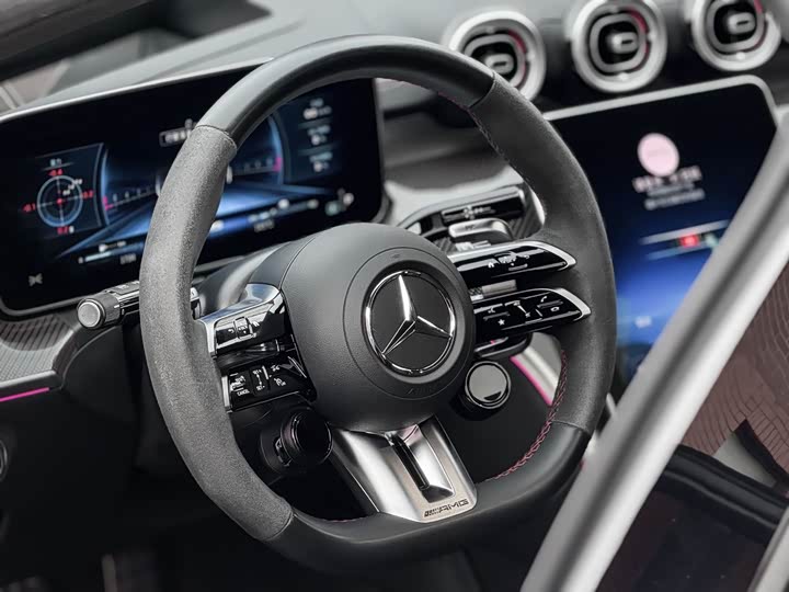 Mercedes-Benz C-Class AMG Hybrid, 2024 — фото 9 из 9