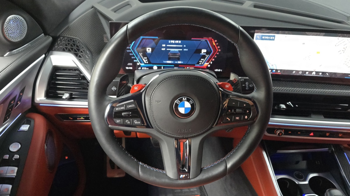 BMW XM, 2024 — фото 12 из 12