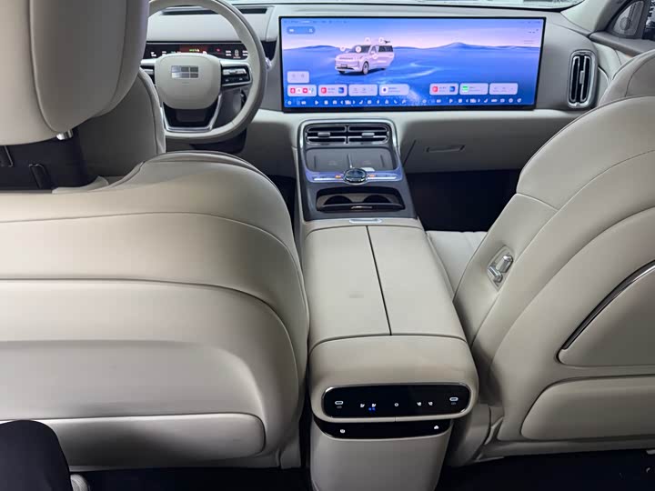 Geely Galaxy M9, 2025 — фото 8 из 9