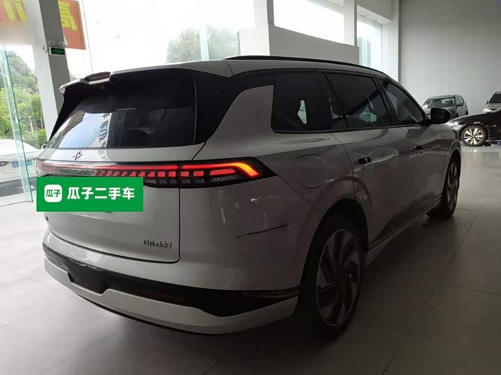Dongfeng Yipai eπ 008, 2024 — фото 7 из 9