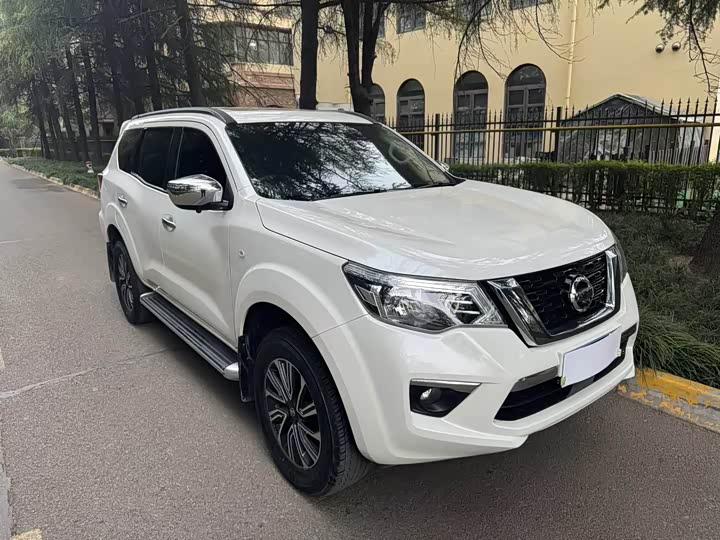 Nissan Terra, 2023 — фото 3 из 9
