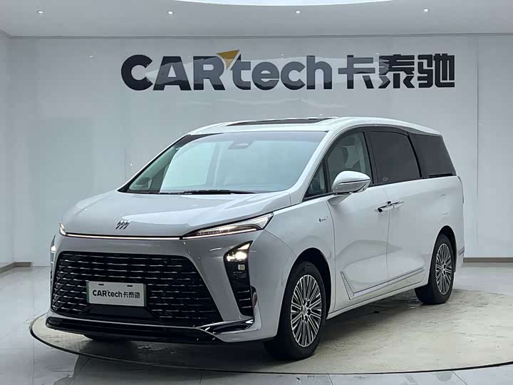 Buick GL8 Hybrid, 2024 — купить в Санкт-Петербурге под ключ