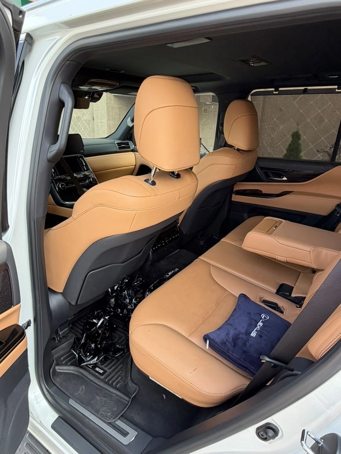 Lexus LX, 2025 — фото 8 из 12