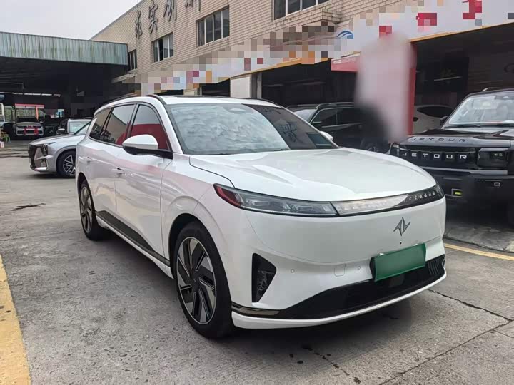 Dongfeng Yipai eπ 008, 2025 — фото 4 из 9