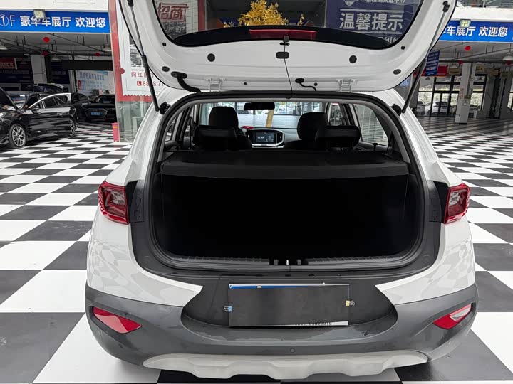 Kia KX1, 2022 — фото 8 из 9