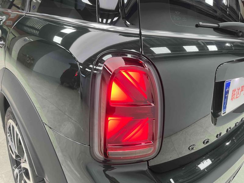 Mini Countryman JCW, 2021 — фото 8 из 12