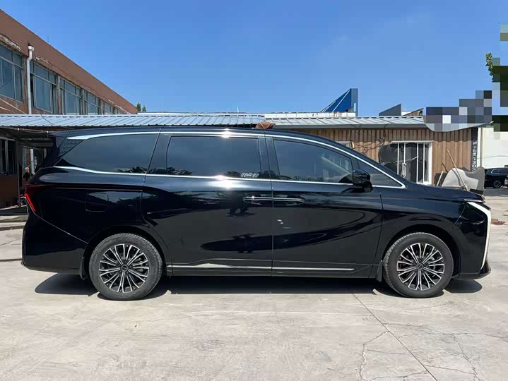 Dongfeng Forthing Xinghai V9, 2024 — фото 3 из 9