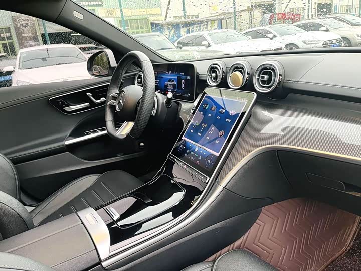 Mercedes-Benz C-Class, 2025 — фото 6 из 9