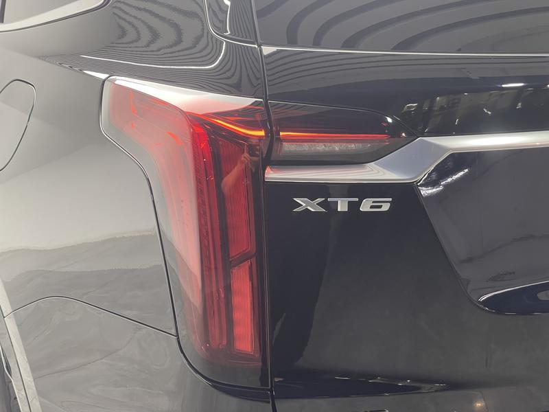 Cadillac XT6, 2023 — фото 10 из 12