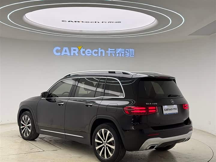 Mercedes-Benz GLB-Class, 2024 — фото 7 из 9