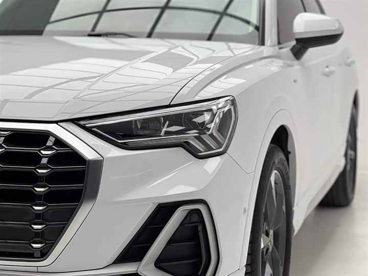 Audi Q3, 2021 — фото 4 из 9
