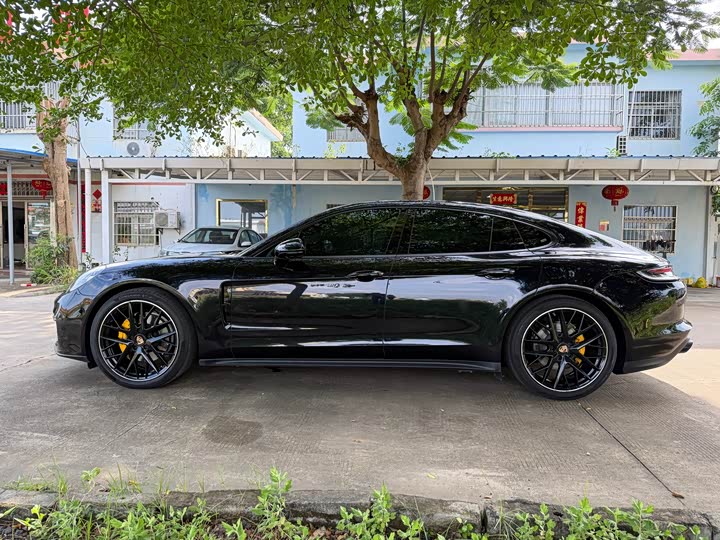 Porsche Panamera, 2022 — фото 5 из 9