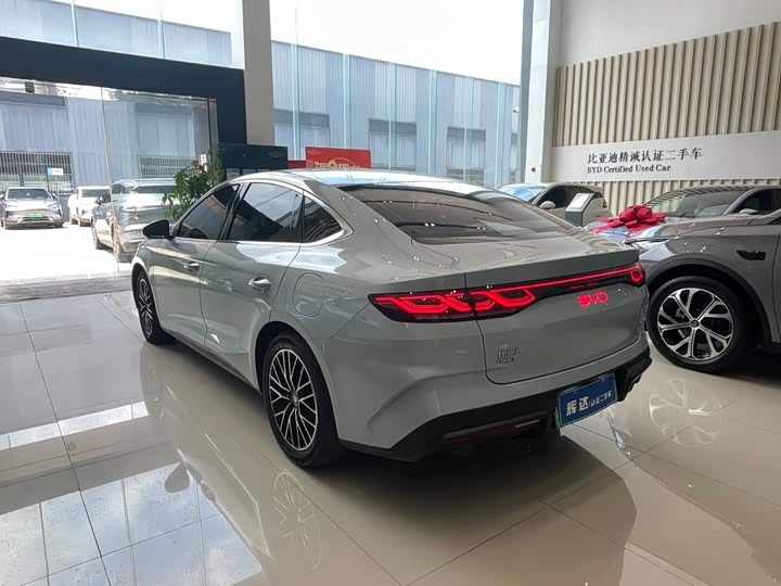 BYD Qin L, 2024 — фото 5 из 9