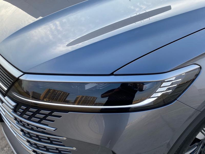 BYD Sea Lion 05 DM-i Hybrid, 2025 — фото 9 из 12