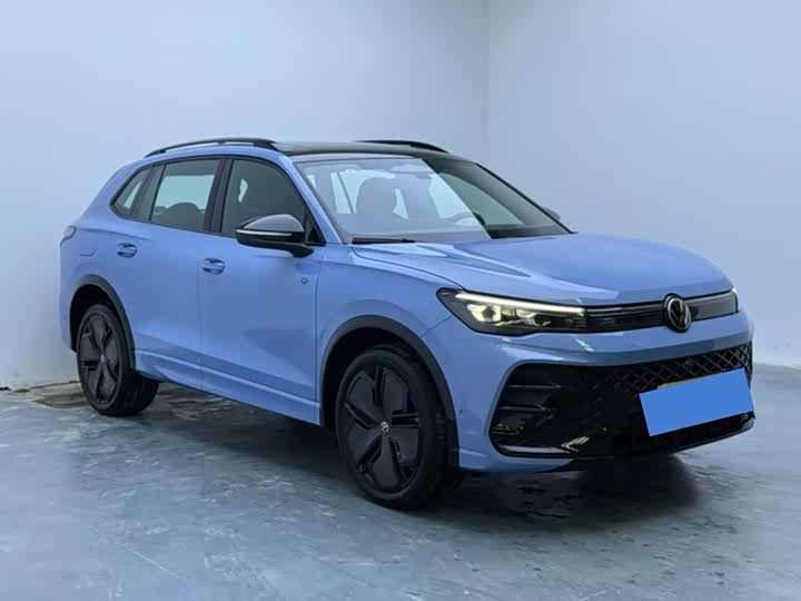 Volkswagen Tiguan L Pro, 2024 — фото 3 из 9