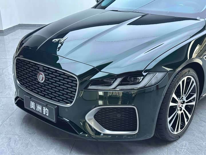 Jaguar XF L, 2025 — фото 2 из 9