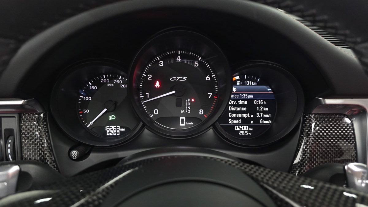 Porsche Macan, 2023 — фото 7 из 12
