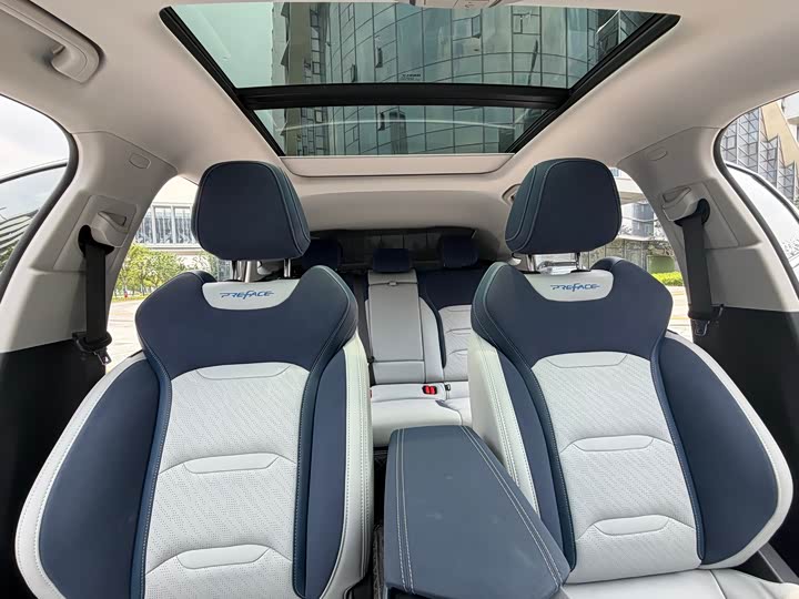 Geely Preface, 2022 — фото 8 из 9