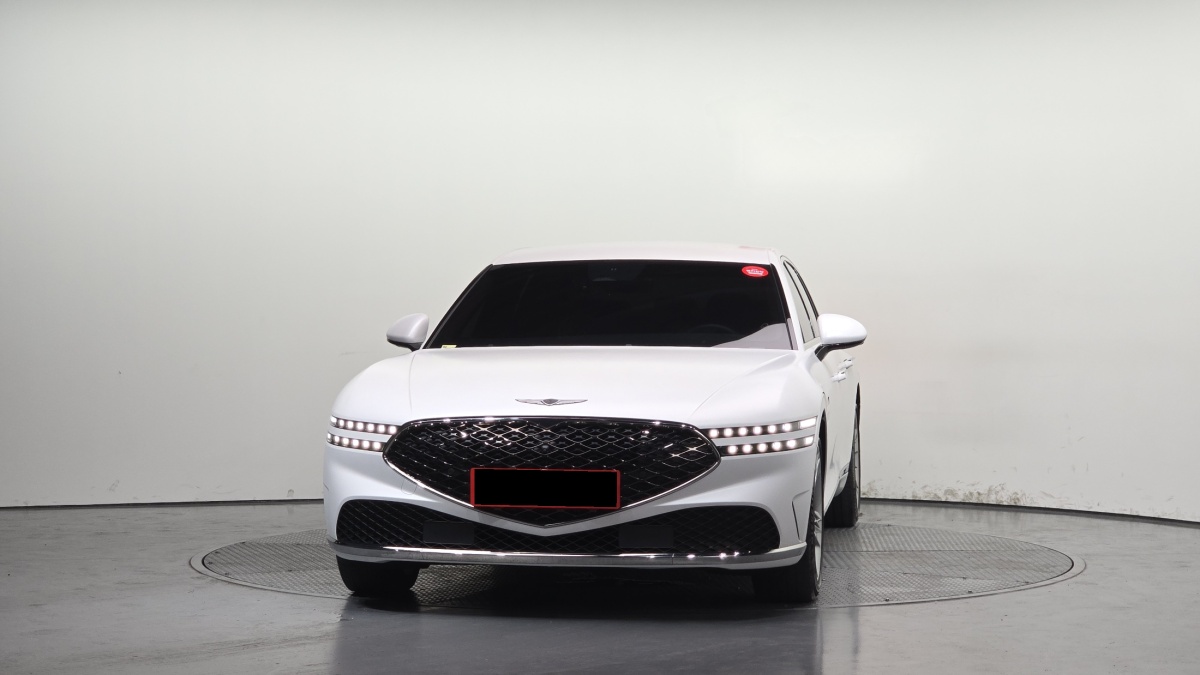 Genesis G90, 2022 — фото 3 из 12