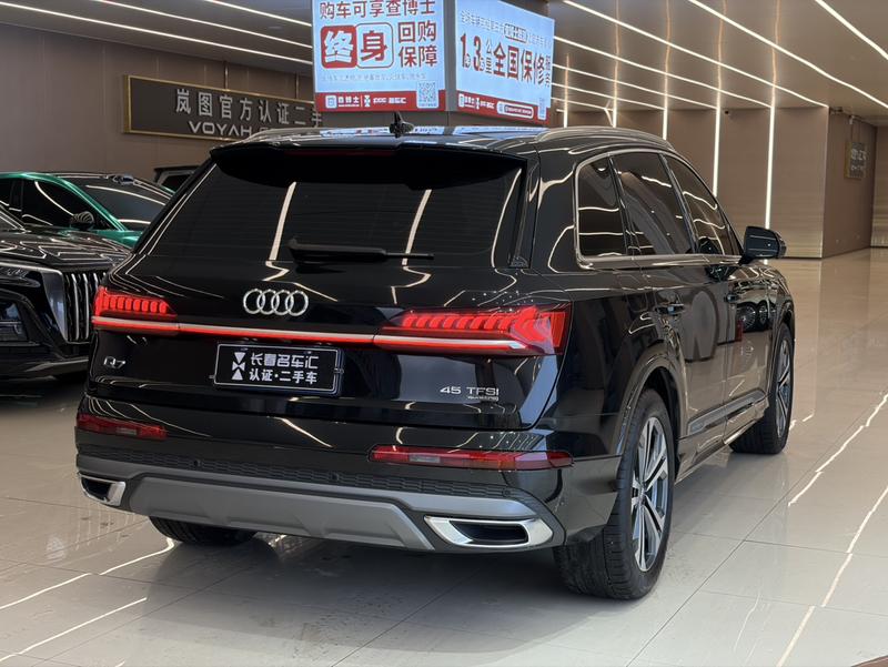 Audi Q7, 2023 — фото 6 из 12