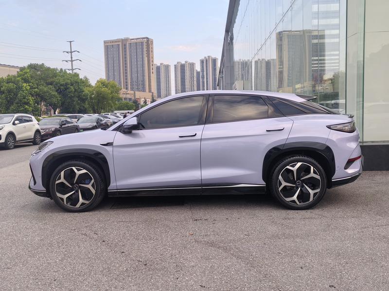 BYD Sea Lion 07 EV, 2024 — фото 4 из 11