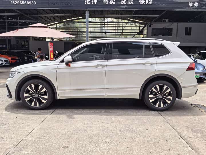 Volkswagen Tiguan L Pro, 2025 — фото 4 из 9