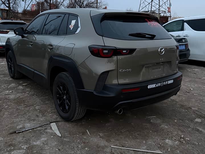 Mazda CX-50, 2023 — фото 5 из 9