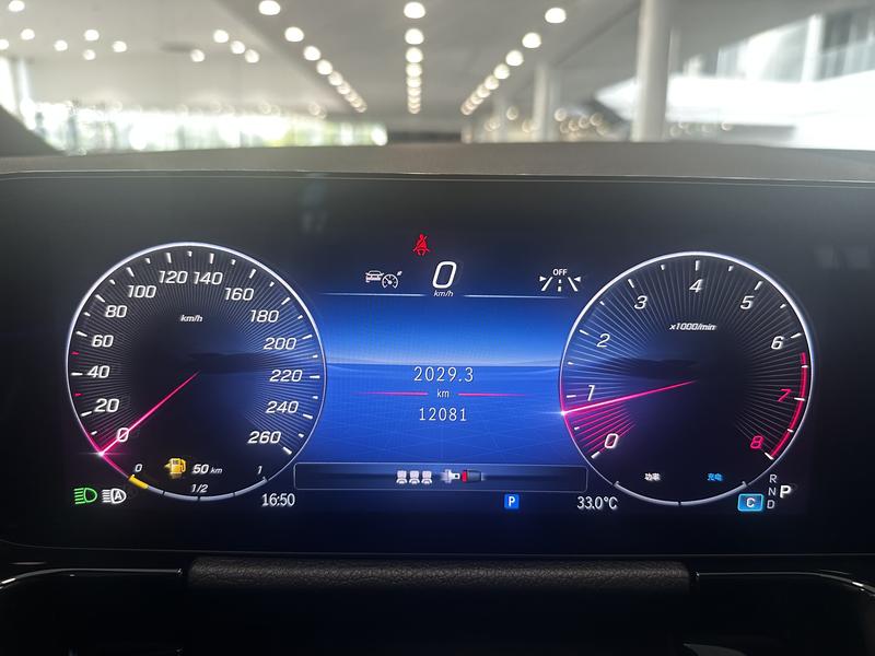 Mercedes-Benz GLA-Class, 2025 — фото 8 из 12