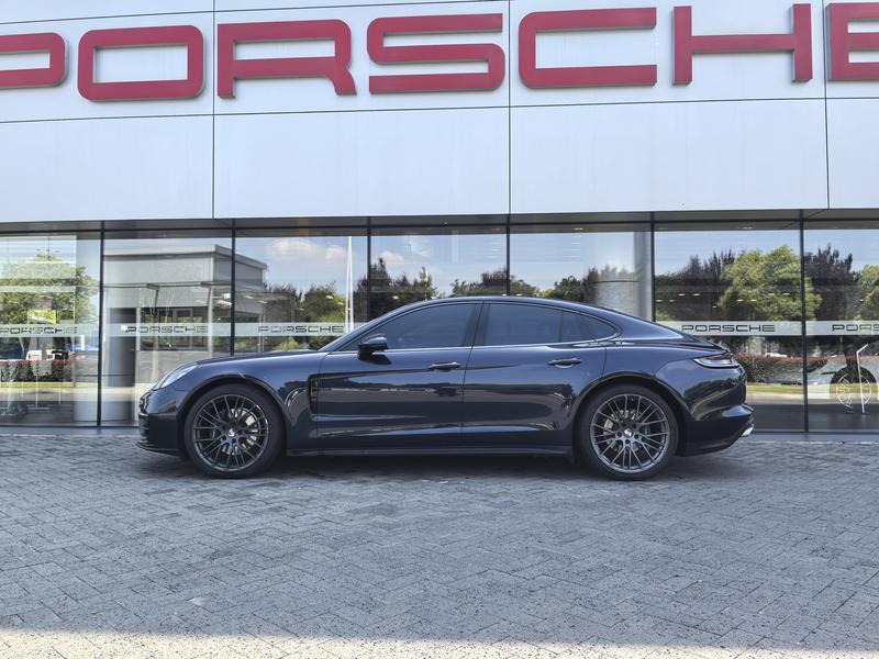 Porsche Panamera, 2023 — фото 3 из 12