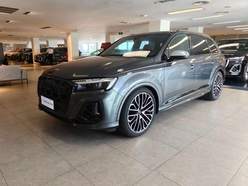 Audi SQ7, 2025 — купить в Саранске под ключ