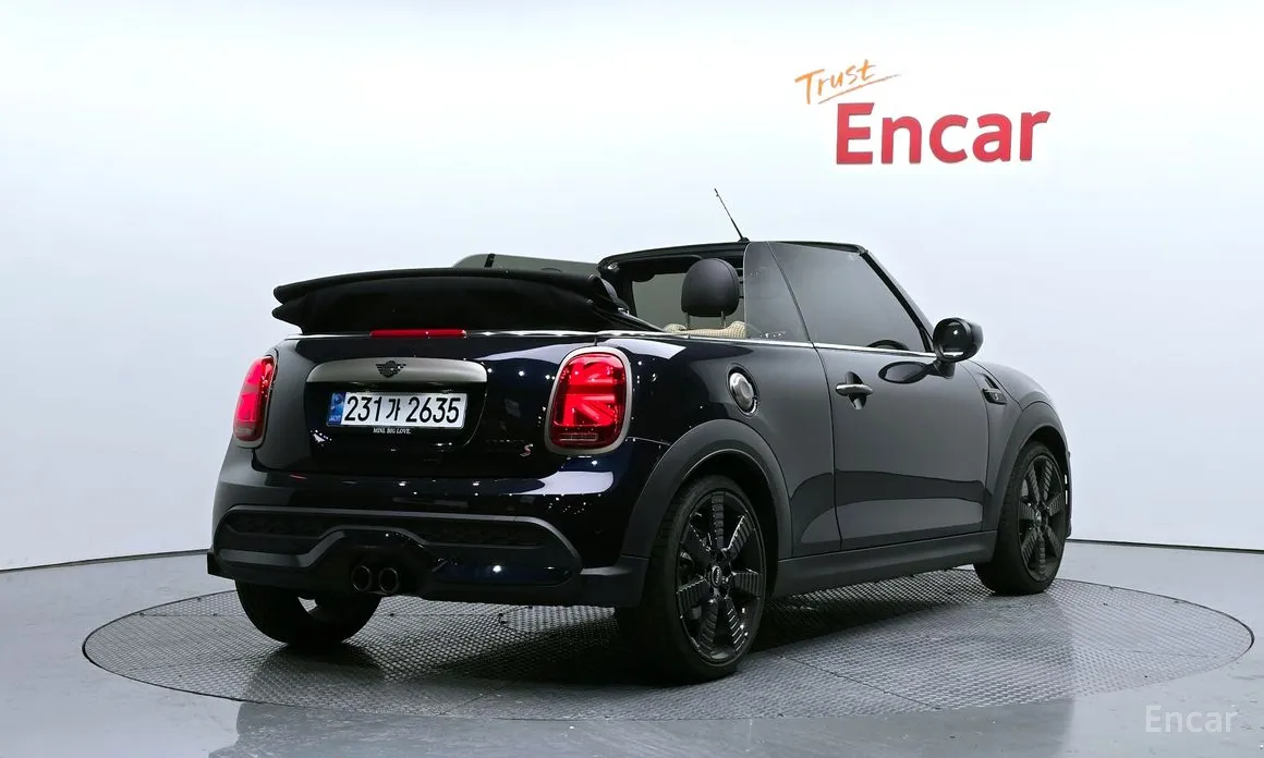 Mini Cooper Convertible, 2023 — фото 2 из 12