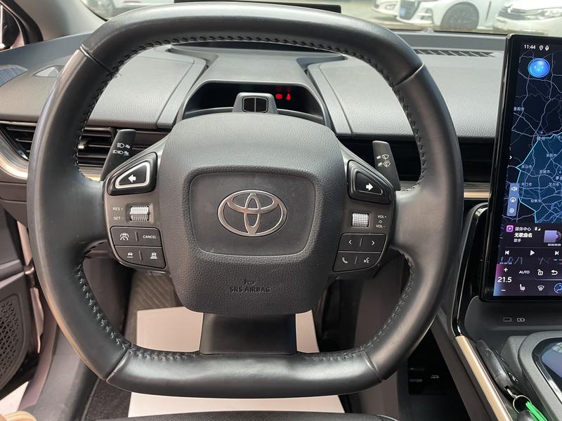 Toyota bZ3, 2023 — фото 7 из 12