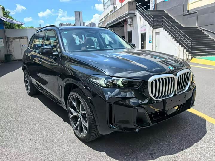 BMW X5, 2026 — фото 2 из 9