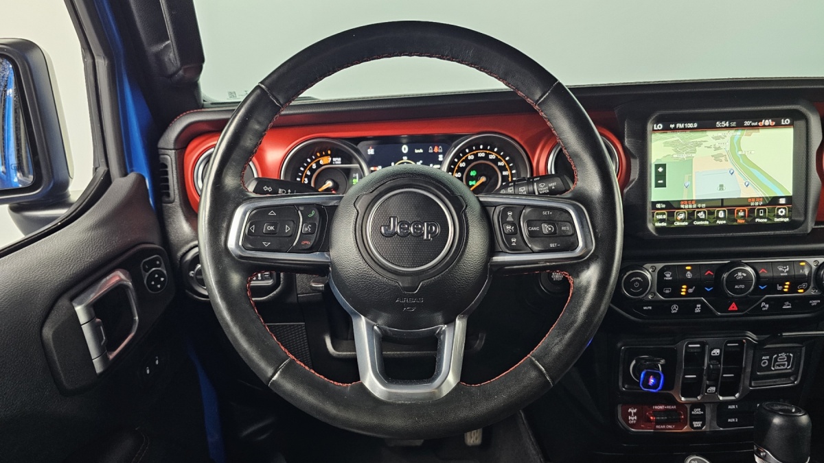 Jeep Wrangler, 2022 — фото 12 из 12